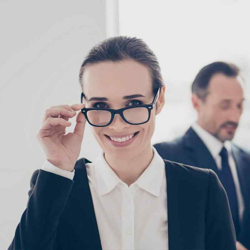 https://mediators.com.pk/wp-content/uploads/2019/04/img-people-07.jpg